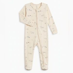 Colored Organics Beige Cactus Mountain Range Footed Sleeper Size 6-12 Months